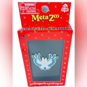 Metazoo Mothman Pin + Promo Card Set PIN CLUB NEW/SEALED!!